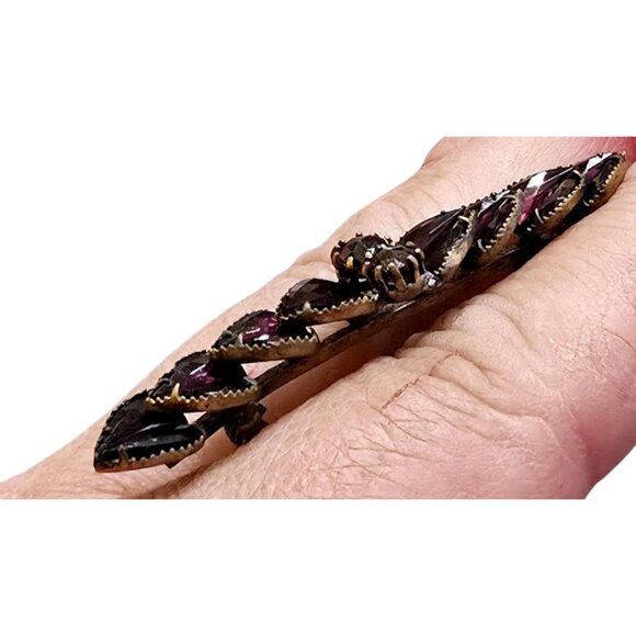 Antique Victorian Deep Purple Glass Bar Pin Brooch (A2190) - Picture 4 of 7